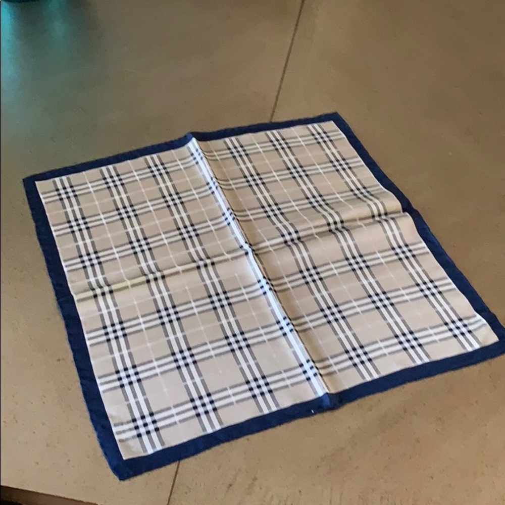Burberry Scarf  100% silk